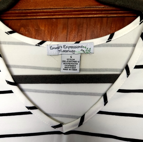 Black and white strip maternity shirt. - Picture 2 of 2